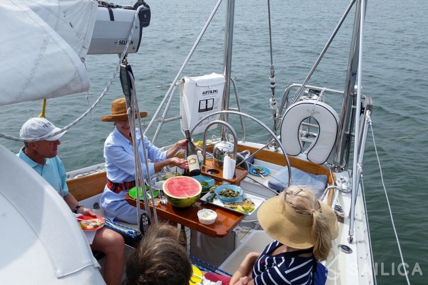 CBS 45 S&S - Yacht Charter Sailica