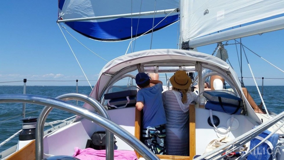CBS 45 S&S - Yacht Charter Sailica