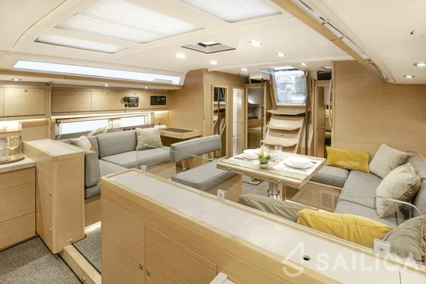Dufour 530 - Yacht Charter Sailica