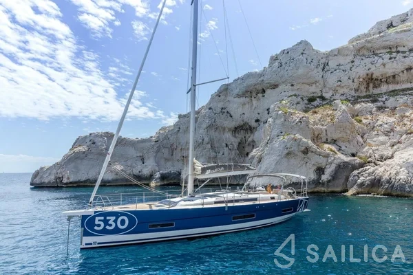Dufour 530 - Yacht Charter Sailica