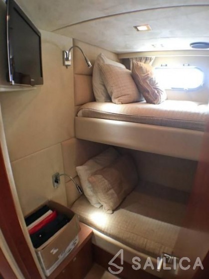 Sunseeker 68 - Yacht Charter Sailica