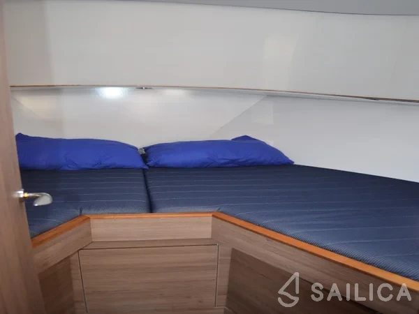 De Drait Bravoure 34 - Yacht Charter Sailica