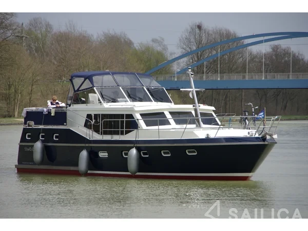 De Drait Renal 45 - Yacht Charter Sailica