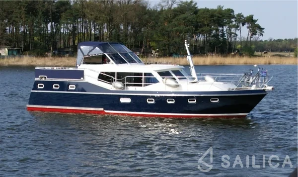De Drait Renal 45 - Yacht Charter Sailica