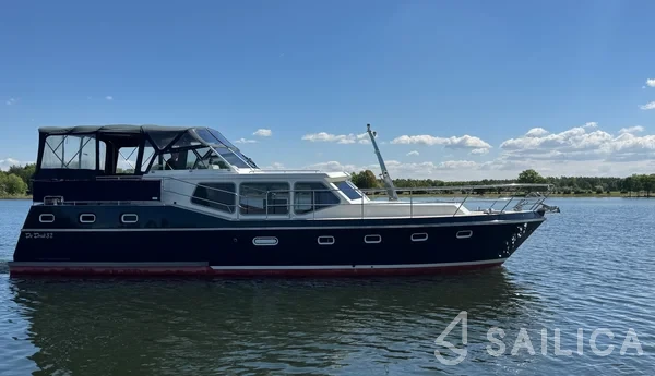 De Drait Renal 45 - Yacht Charter Sailica