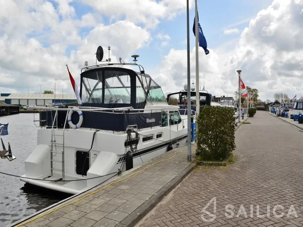 De Drait Stabila 1320 - Yacht Charter Sailica