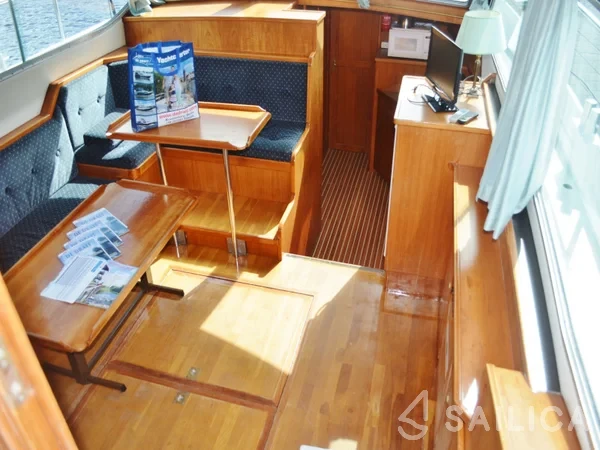 De Drait Stabila 1320 - Yacht Charter Sailica