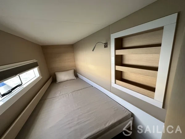 Aventura 37 - Yacht Charter Sailica