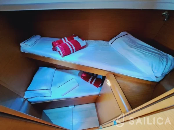 Sun Odyssey 449 - Yacht Charter Sailica