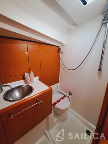 Sun Odyssey 449 - Yacht Charter Sailica