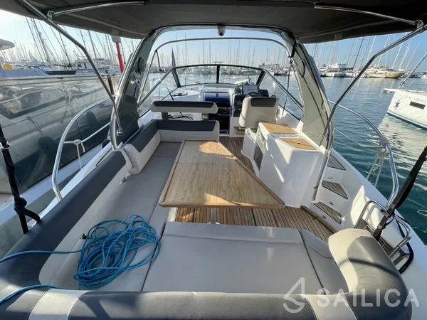 Bavaria 33 Sport - Photo #79 Bavaria 33 Sport - Yacht Charter Sailica