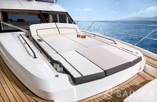 Bavaria R55 - Yacht Charter Sailica