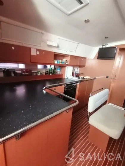 Bavaria 45 Cruiser - Yacht Charter Sailica