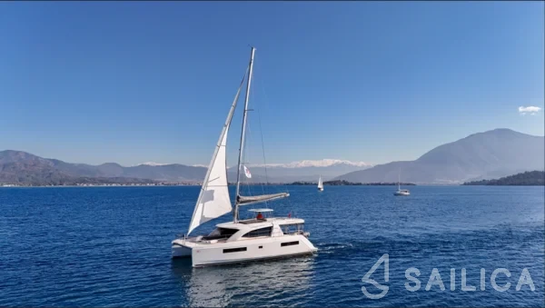 Leopard 40 - Yacht Charter Sailica