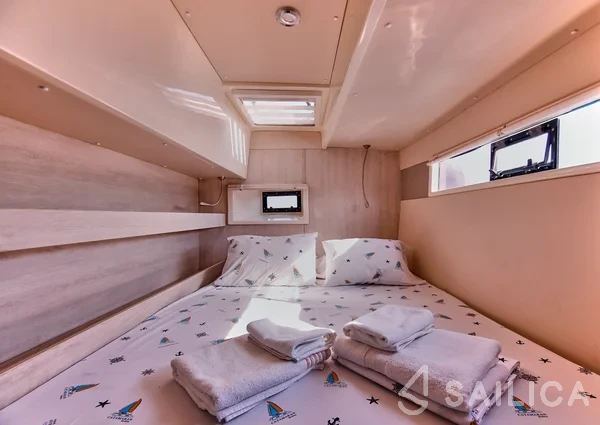 Leopard 40 - Yacht Charter Sailica