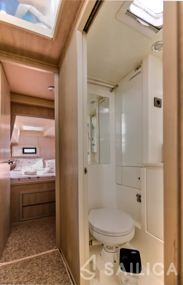 Leopard 40 - Yacht Charter Sailica