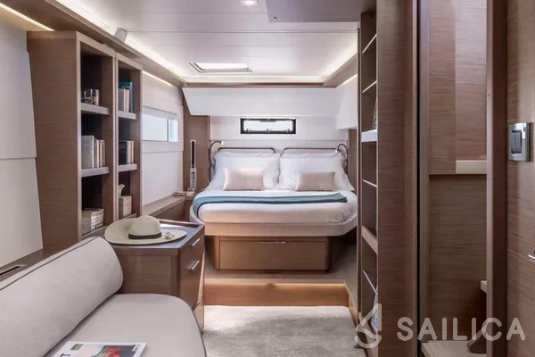 Lagoon 46  - Yacht Charter Sailica