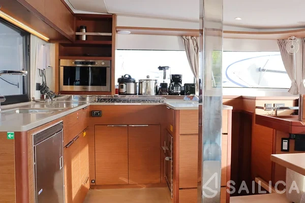 Lagoon 46  - Yacht Charter Sailica