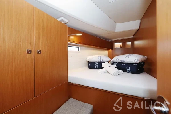 Bavaria Cruiser 46 Style - Yacht Charter Sailica