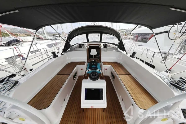 Bavaria Cruiser 46 Style - Yacht Charter Sailica