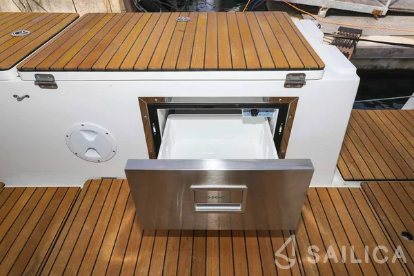 Bavaria C50 - Yacht Charter Sailica
