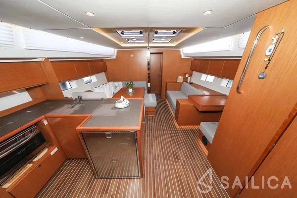 Bavaria C50 - Yacht Charter Sailica