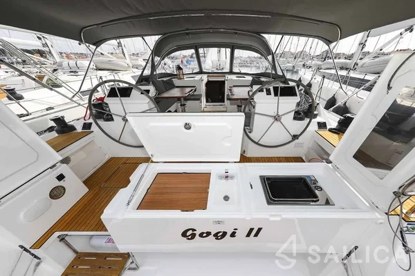 Bavaria C50 - Yacht Charter Sailica