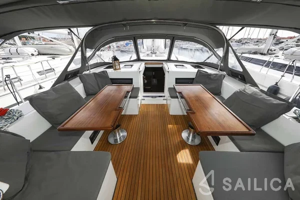 Bavaria C50 - Yacht Charter Sailica