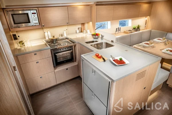 Bavaria C50 - Yacht Charter Sailica