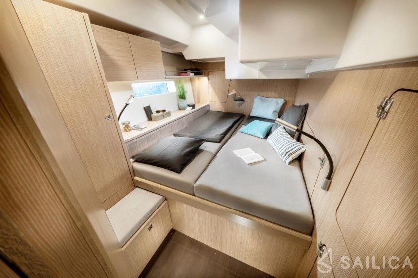 Bavaria C50 - Yacht Charter Sailica