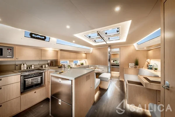 Bavaria C50 - Yacht Charter Sailica