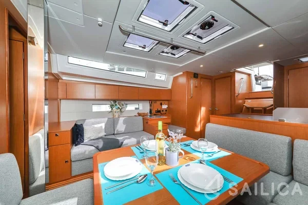 Bavaria C50 - Yacht Charter Sailica