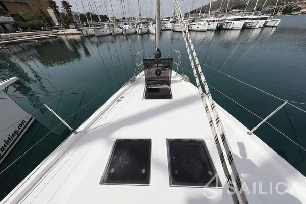 Bavaria C50 - Yacht Charter Sailica