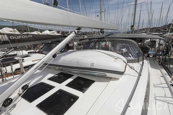 Bavaria C50 - Yacht Charter Sailica