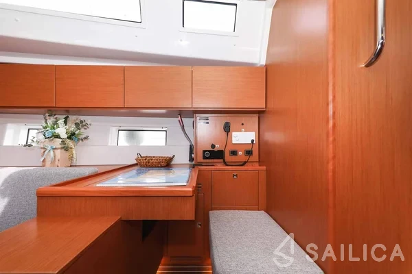 Bavaria C50 - Yacht Charter Sailica