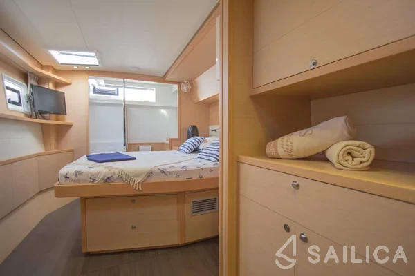 Lagoon 52F - Yacht Charter Sailica