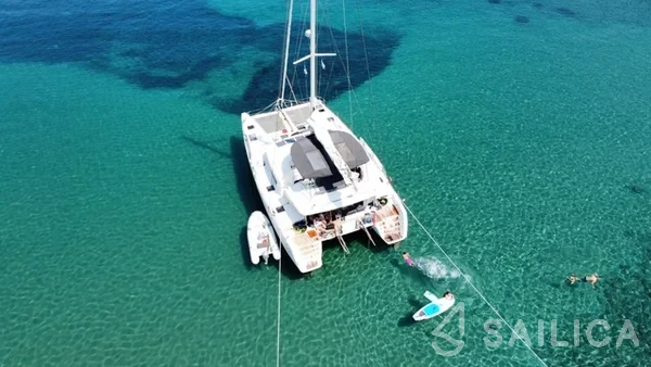 Lagoon 52F - Yacht Charter Sailica