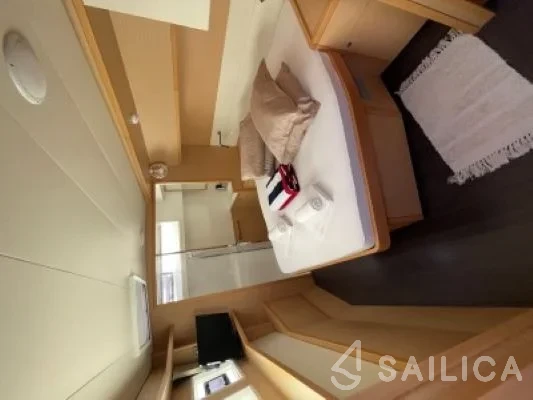 Lagoon 52F - Yacht Charter Sailica