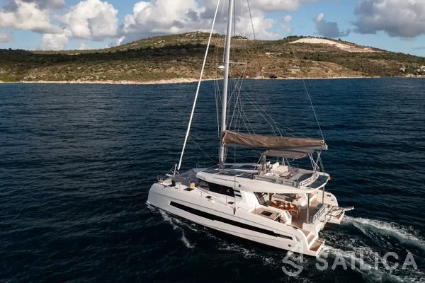 Cervetti 44 - Yacht Charter Sailica