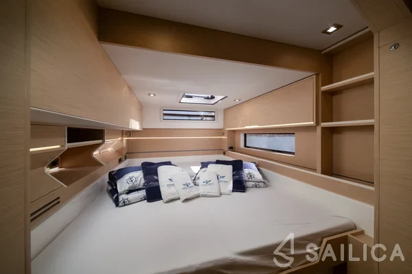Cervetti 44 - Yacht Charter Sailica