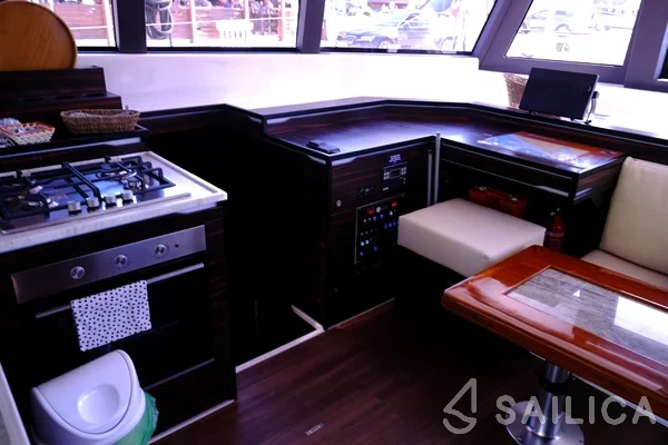 Cervetti 44 - Yacht Charter Sailica