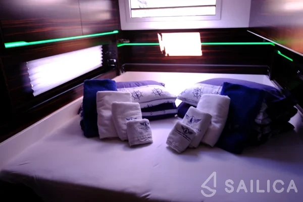 Cervetti 44 - Yacht Charter Sailica