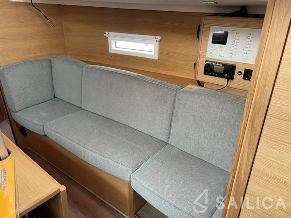 Elan E4 - Yacht Charter Sailica