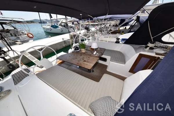 Bavaria 46 Cruiser - Yacht Charter Sailica