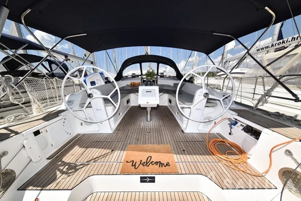 Bavaria 46 Cruiser - Yacht Charter Sailica