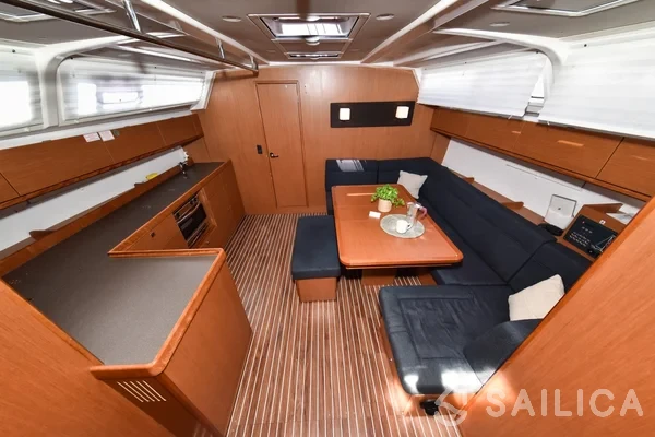 Bavaria 46 Cruiser - Yacht Charter Sailica