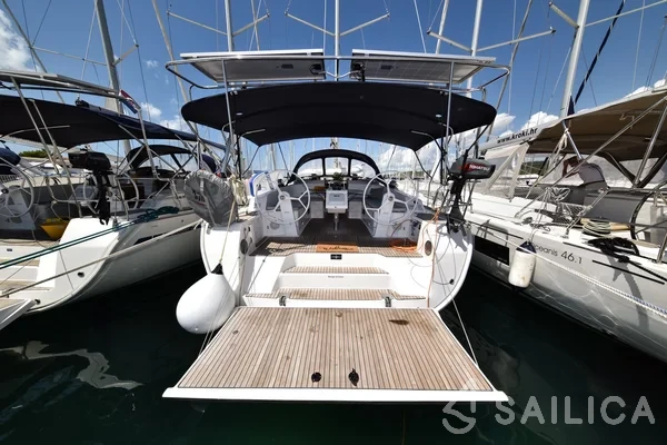 Bavaria 46 Cruiser - Yacht Charter Sailica