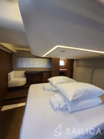 Monte Carlo 52 - Yacht Charter Sailica