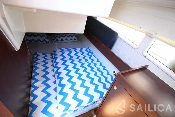 Platinum 989 Fly - Yacht Charter Sailica