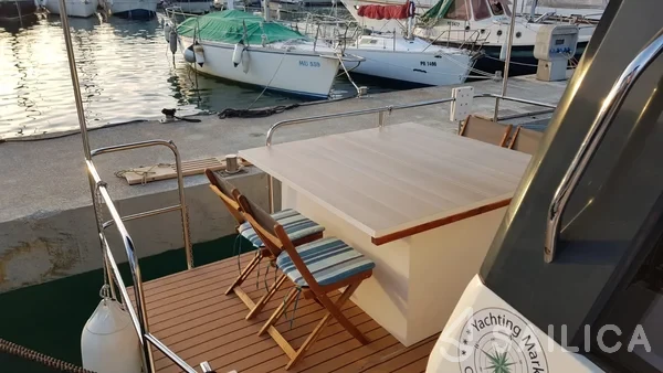 Platinum 989 Fly - Yacht Charter Sailica